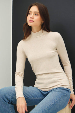 TURTLE NECK KNIT TOP