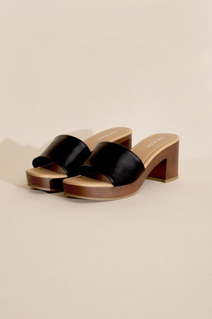 Lauren Slide Mule