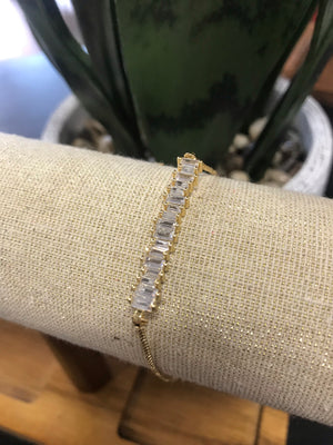 Gold Diamond Bar Bracelet